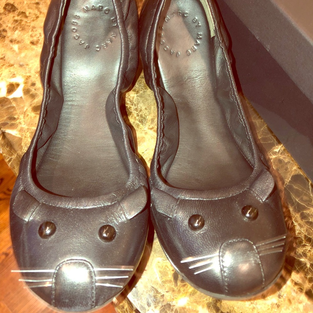 Marc by Marc Jacobs Mouse flats size 8